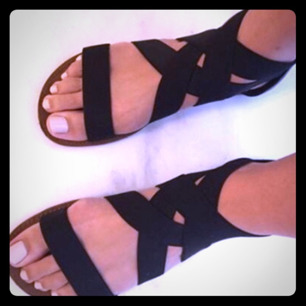 Black leather bandage sandals